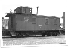 25EE104 RP FT WORTH & DENVER RAILROAD WOOD CABOOSE #69
