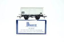 Bachmann OO Gauge 37-251C BR Grey 16 Ton Mineral Wagon