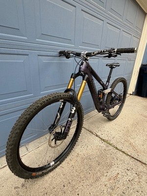 2023 Transition Spire Carbon Medium Enduro Bike 180mm [8K Dream