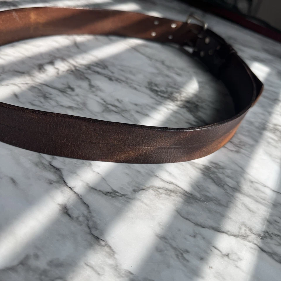 Винтажный American Eagle искусственно состаренная кожа ремень двойной отверстие коричневый размер 36 латунная пряжка - Изображение 2 из 4