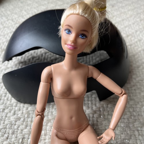 Nude Barbie Made to Move Doll Blonde Blue Eyes Yoga Articulated Poseable Doll - Picture 1 of 12