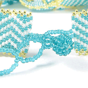 Sea Green Seed Beads Beaded Artisan Choker Necklace - Picture 3 of 4