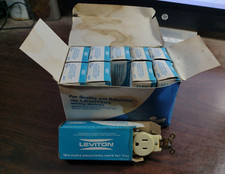 LEVITON 5251-I SINGLE RECEPTACLE OUTLET INDUSTRIAL 15 AMP 2-POLE NEW BOX OF 10