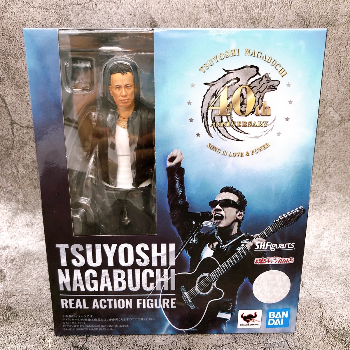 長渕剛 ONE MAN SHOW 初回特典オリジナルタオル付　Blu-ray Tsuyoshi Nagabuchi ONE MAN SHOW 【初回限定盤】(Blu-ray+ONE