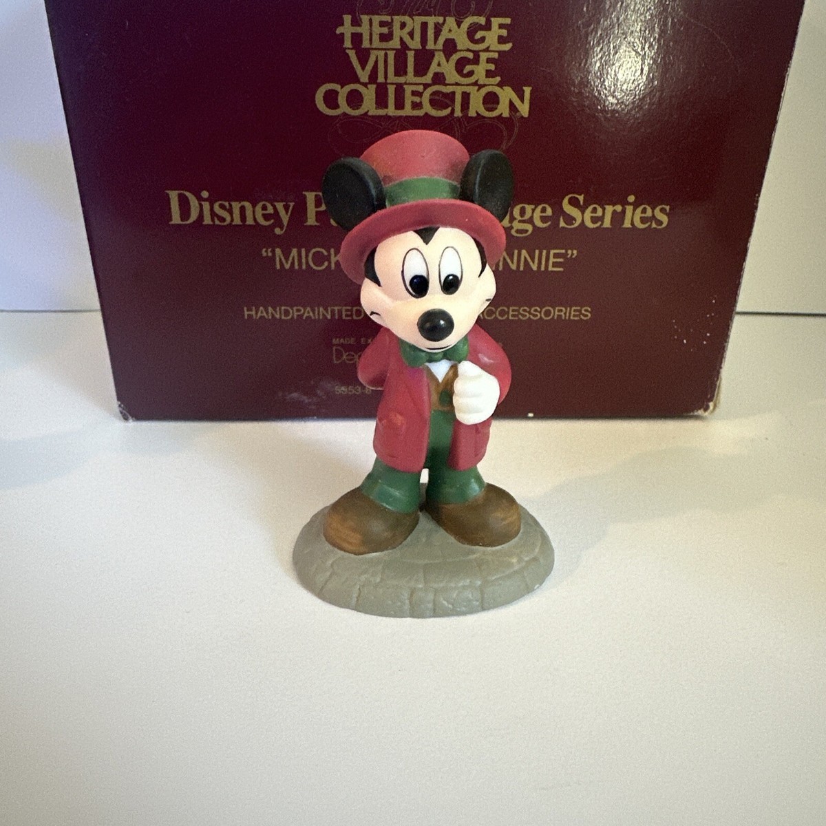 デズニーコレクション Dept 56 Disney Parks Village Series Mickey and Minnie #53538 w