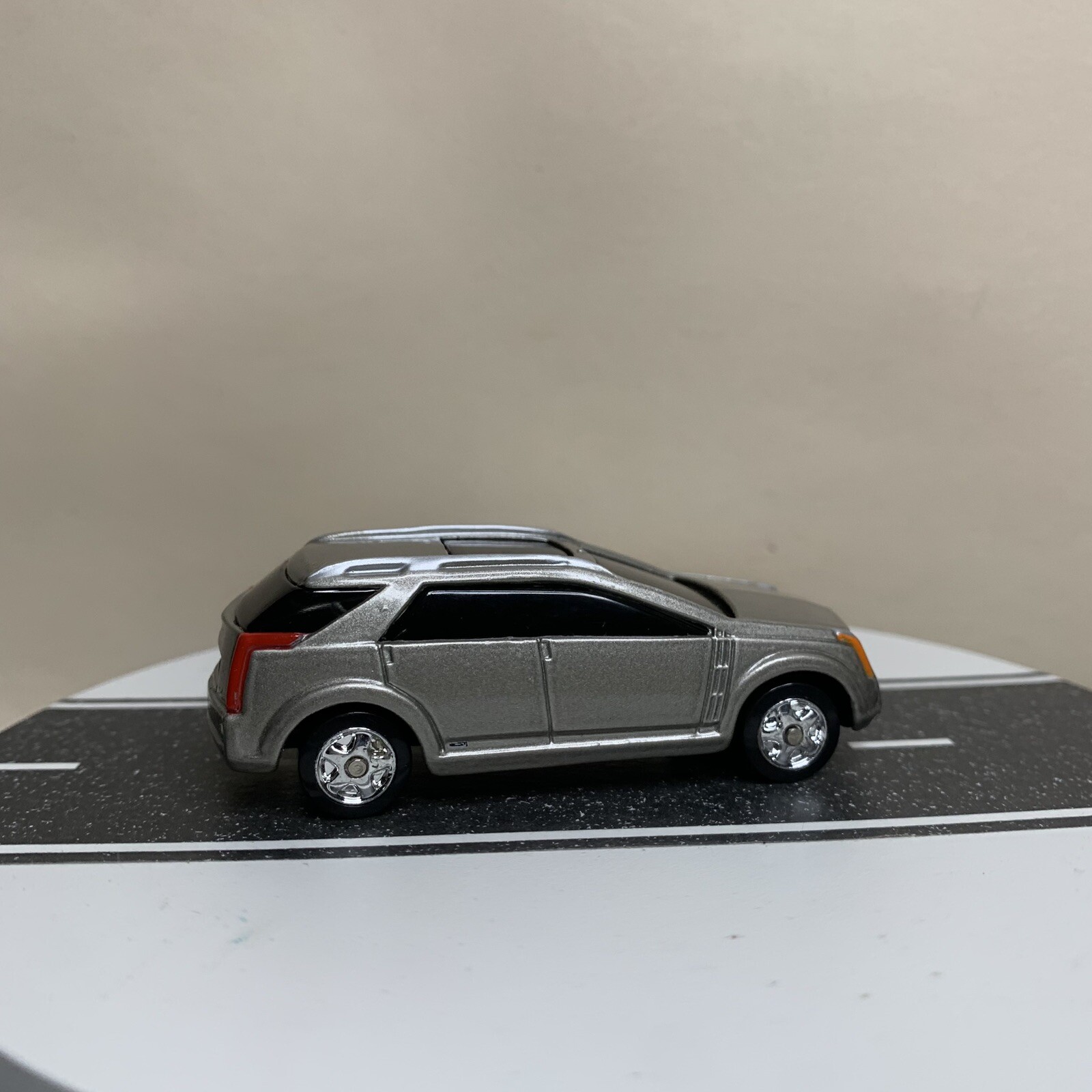 Picture 1 of 17