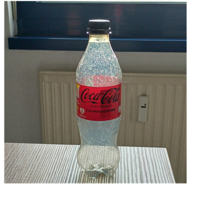 Coca-Cola Zero Sugar Flasche mit FIFA World Cup Limited Edition (Lamine Yamal)