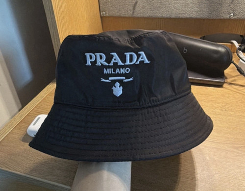 PRADA Milano Black Nylon Bucket Hat Women's Lightweight Designer Logo One Size