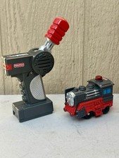 2005 Fisher Price GeoTrax Working Railway Remote Control Train Car Black Red
