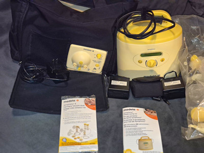 Medela Symphony 2.0 Breast Pump & Medela Pump In Style Tote & Accessories