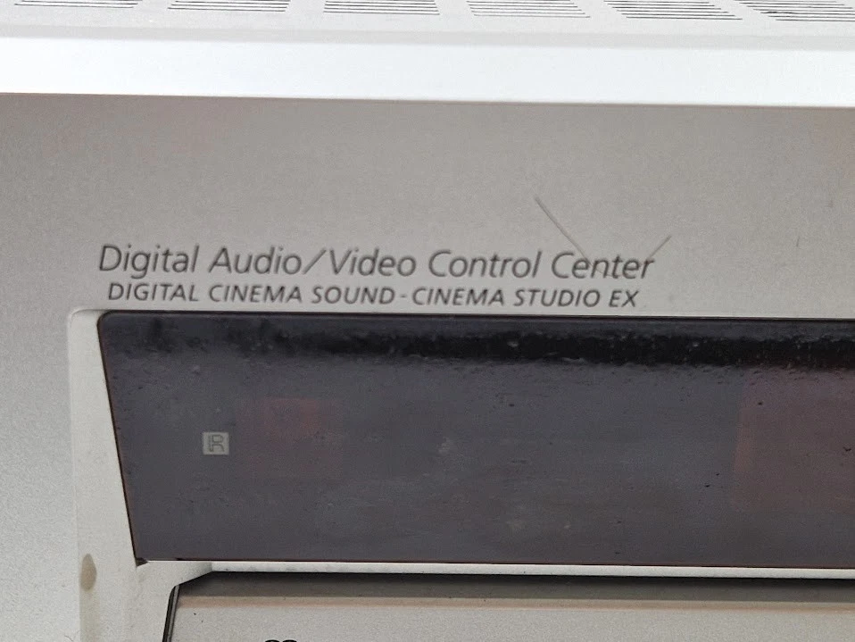Sony STR-DE675 Stereoempfänger - Funktioniert Nicht, Kosmetische Gebrauchsspuren - Bild 2 von 4