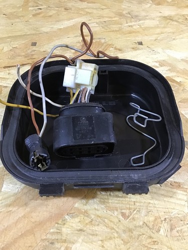 343803 Kappe Hauptscheinwerfer links VW Lupo (6X/6E) 38110749