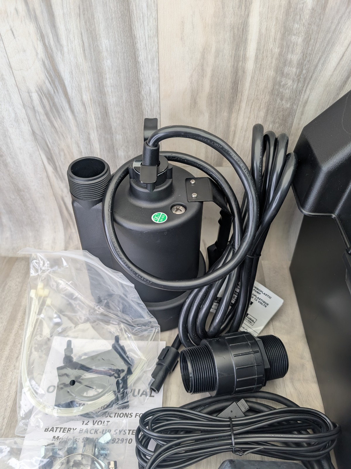 Superior Pump 92900 Submersible Sump Pump 12V Battery Back Up Drainage Sump Pit