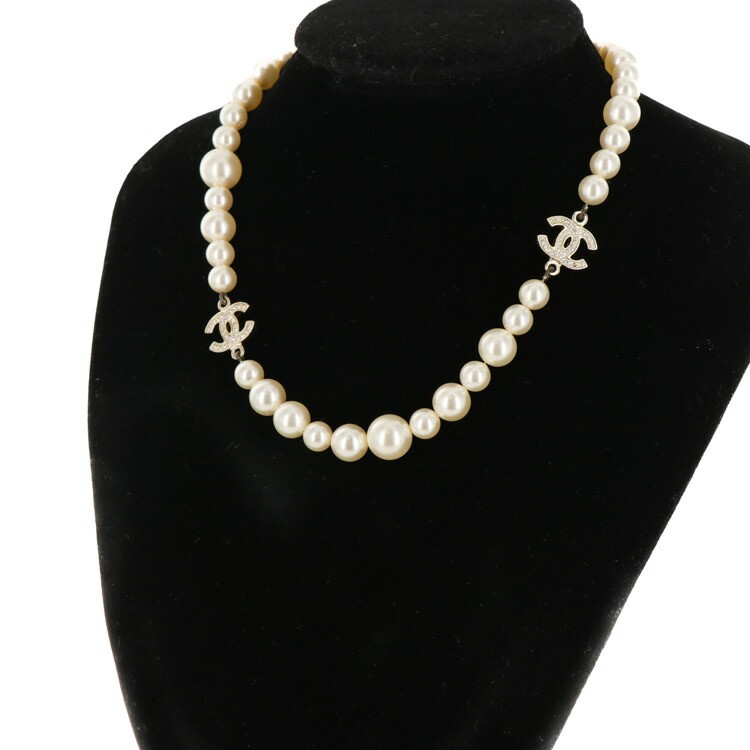CHANEL Pearl Necklace Coco Mark Rhinestone Metal Gold White Ladies