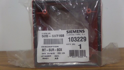 NUOVO SIEMENS, scatola posteriore per montaggio superficiale resistente alle intemperie rosso 500-693168  - Foto 1 di 2