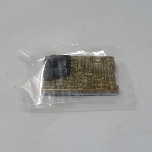 Savi's Workshop Reclaimed & Reforged Theme Pin Disney Star Wars Galaxy's Edge - Picture 3 of 4
