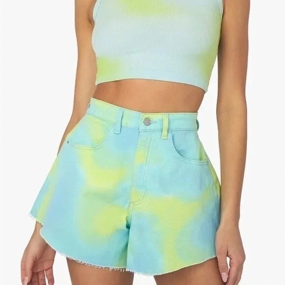 パンツ Quilted Flare Bell Shorts Revolve WeWoreWhat Flare Bell Shorts in Tie Dye Colorful