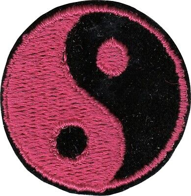 Yin and Yang Cat Patch Embroidered Badge Applique Iron/ Sew-On Cloth Badge 
