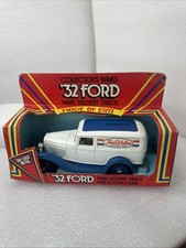 Die-Cast Metal 32' Ford Panel Truck ERTL Collector Bank True Value Delivery Car
