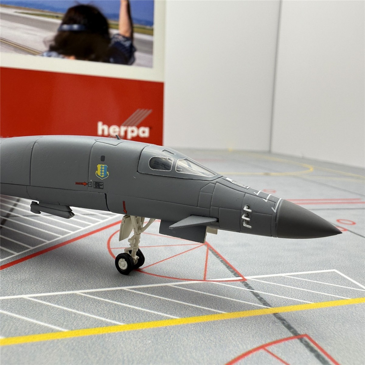 herpa ヘルパ 1/200 B-52H / B-1B / B-2A herpa ヘルパ 1/200 B-52H / B-1B / B-2A USAF B-52H 11TH BS Jiggs