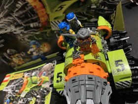 Lego POWER MINERS 8960 Thunder Driller With Box, Instructions Build & Figs !!!