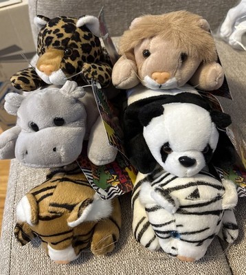 YEAR 2000 ENDANGERED SPECIES Complete set & Tags Mini Critters Collectors Series