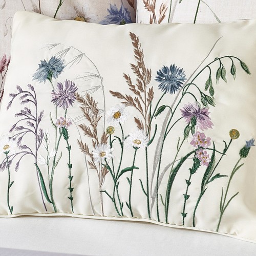Catherine Lansfield Grasmere Floral Reversible Duvet Cover Bedding Range Lilac - Picture 52 of 53