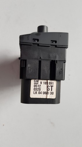 Interruptor de luz niebla Opel Vectra C ́02 2,2 diésel 185891 LK 04060030 - Imagen 3 de 9