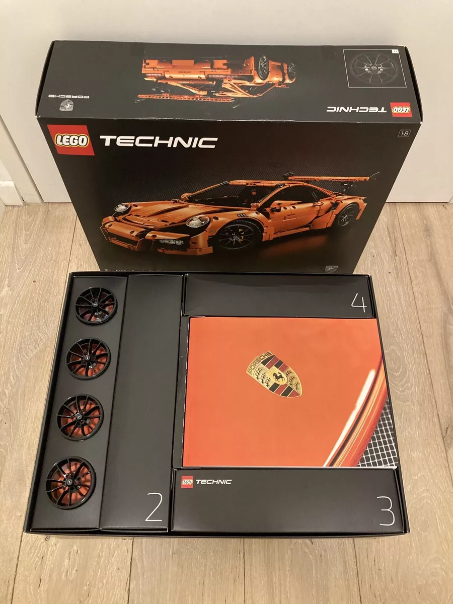 LEGO TECHNIC: Porsche 911 GT3 RS (42056) + Extra Parts Bag