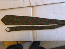 Vintage 1970's 100 polyester neck tie Wembley Wemlon 51L x 4.25W
