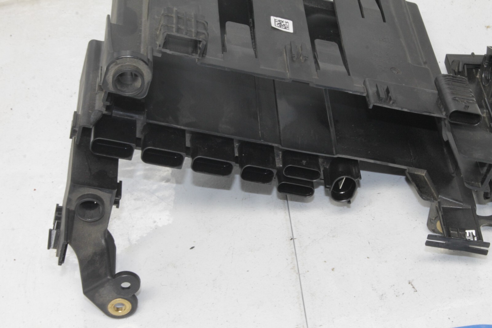 21-22 BMW M3 COMPETITION OEM ECU MOUNT 8095697 COMPLETE ASSEMBLY 