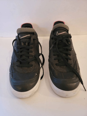 Nike Drop-Type N354 Men's Black/Pink Zinnias Lace Up Tennis Shoes