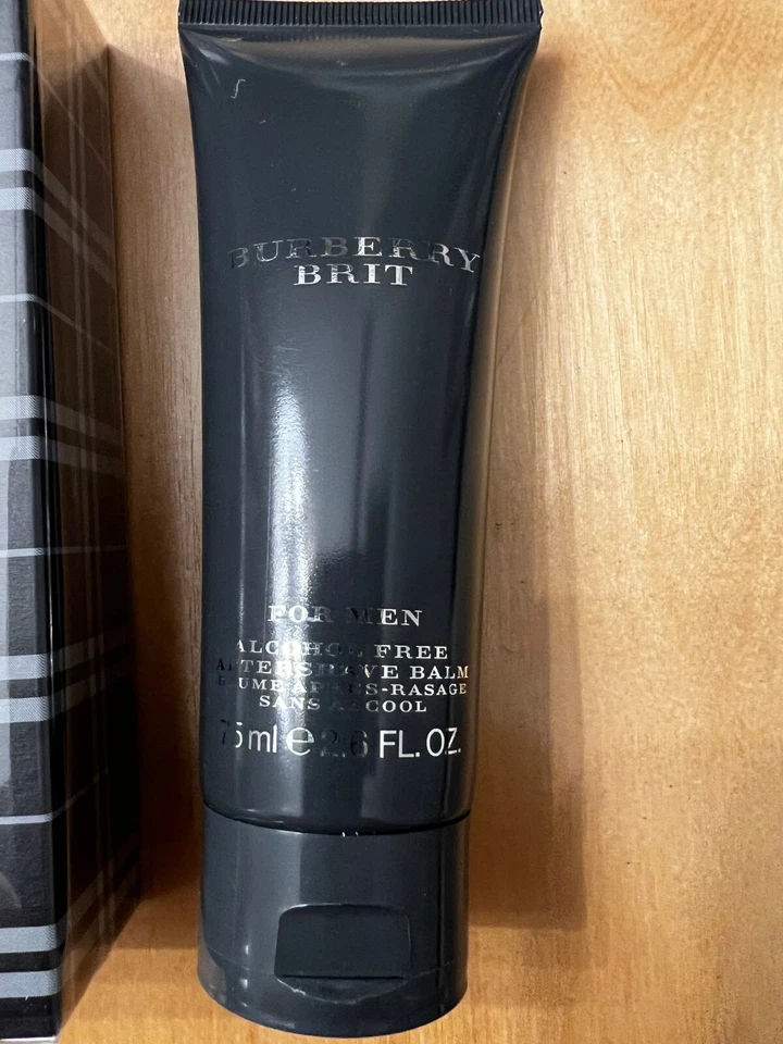 Burberry Brit - Spray de colonia 3,3 oz, + bálsamo para después del afeitado, + gel limpiador corporal Foto 4 de 4