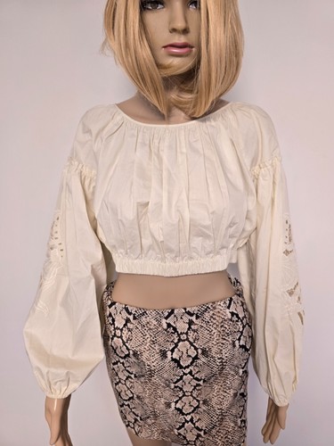 TWINSET blouse has a small stain on the shoulder size s NR:118 - 第 1/14 張圖片
