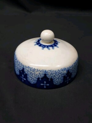 Antique Flow Blue & White Ironstone Round Lid Cover ONLY - 5 Inch No Chips