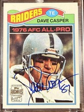 2001 Topps Archives Dave Casper On Card Auto 1976 Rookie Style #380 Raiders HOF. rookie card picture
