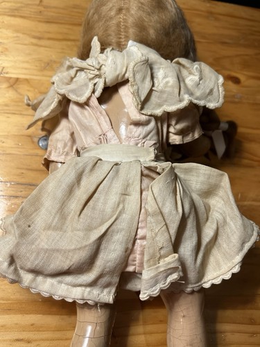 Vintage Composition Doll 1940’s Sleepy Eye Doll - Picture 11 of 14
