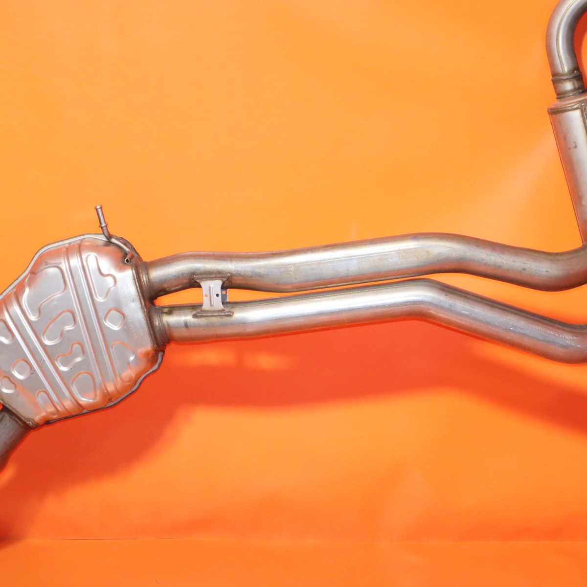 Bentley Bentayga 2016-2020 Muffler P/N 36A253411
