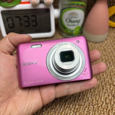 Sony Cyber Shot DSC-W670 Digital Camera 16.1MP CCD Vintage Built