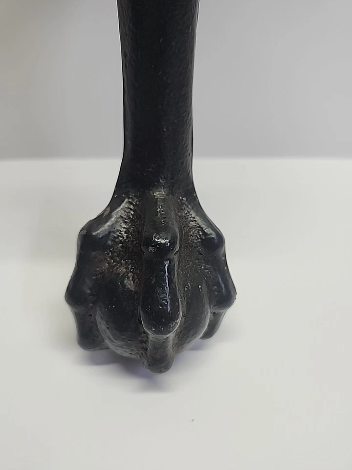 Juego de 4 patas de muebles de bola negra con patas de garra de hierro fundido acabado negro nunca usadas Foto 3 de 4