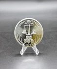 Vintage 1972 Universaro World Trade Silver One Troy Ounce 999 Fine