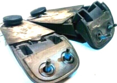 1999-2004 Jeep Grand Cherokee Rear Window Hinges Liftgate Glass