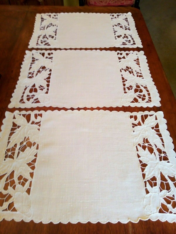3 FALL Vintage Cutwork & Embroidered Placemats-Leaves-Scalloped Edges