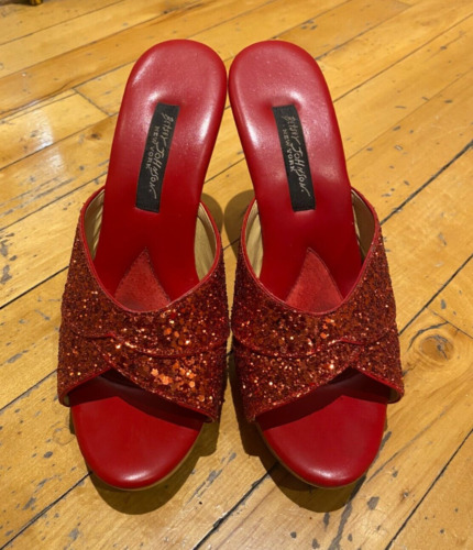 Vintage Betsey Johnson, red sparkle high heels, si