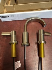 Delta 35855LF-CZ - Albion 2-Handle Bathroom Sink Faucet - Champagne Bronze-New