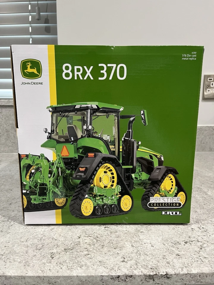 Britains/ERTL Farm - John Deere 8RX 370 Tractor - 1:16 Scale - 45787 - New/Mint - Image 4 of 4