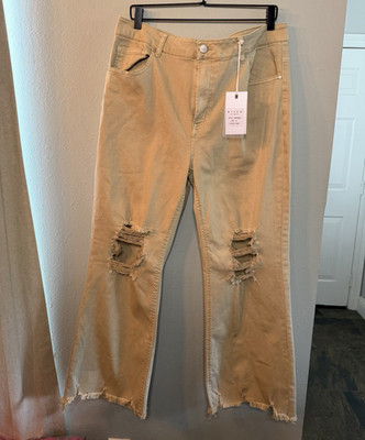 Risen Jeans 1XL NWT Sand High Rise Distressed Straight Leg Crop Jeans Raw Hem