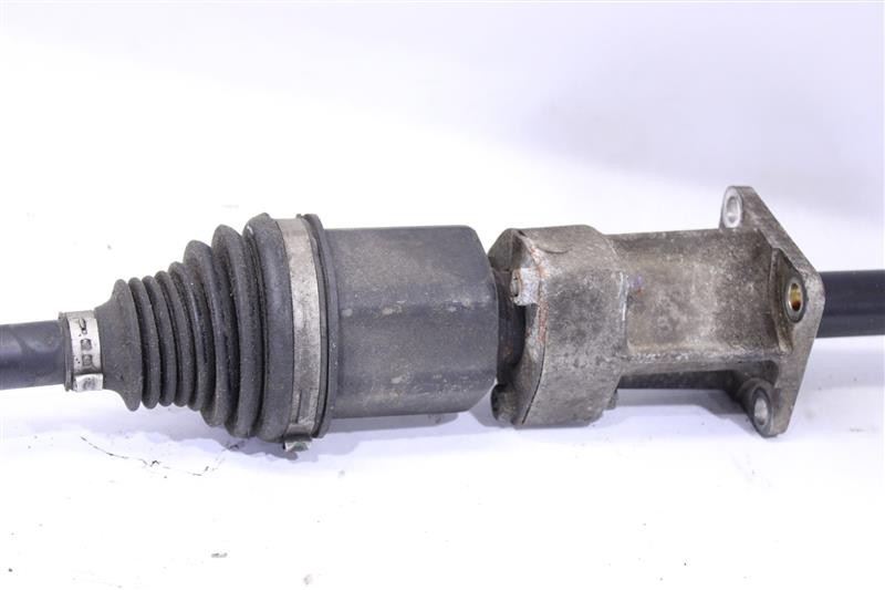 Used Drive Axle Shaft fits: 2014 Maserati QUATTROPORTE  Grade A