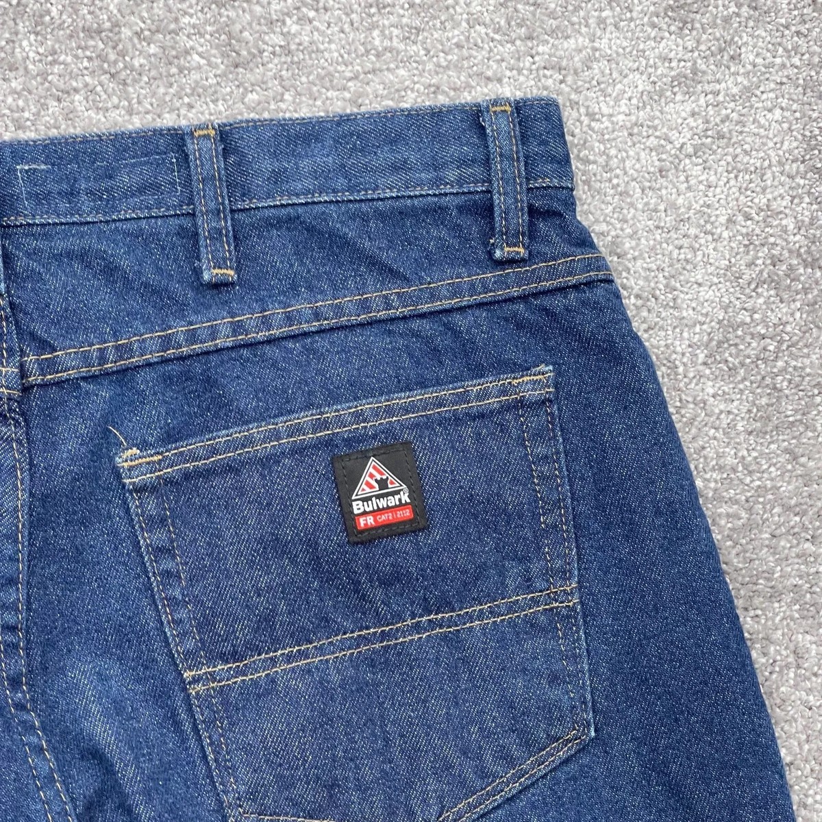 New Bulwark FR Jeans Mens 32x30 Blue Denim CAT2 2112 Work Cotton