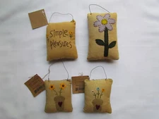 Floral Theme Pillow Ornaments 4pc bowl filler Primitive Style Simple Pleasures